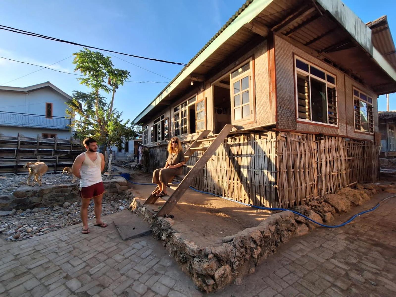 D' Carasti Bungalow Masbagik Dış mekan fotoğraf