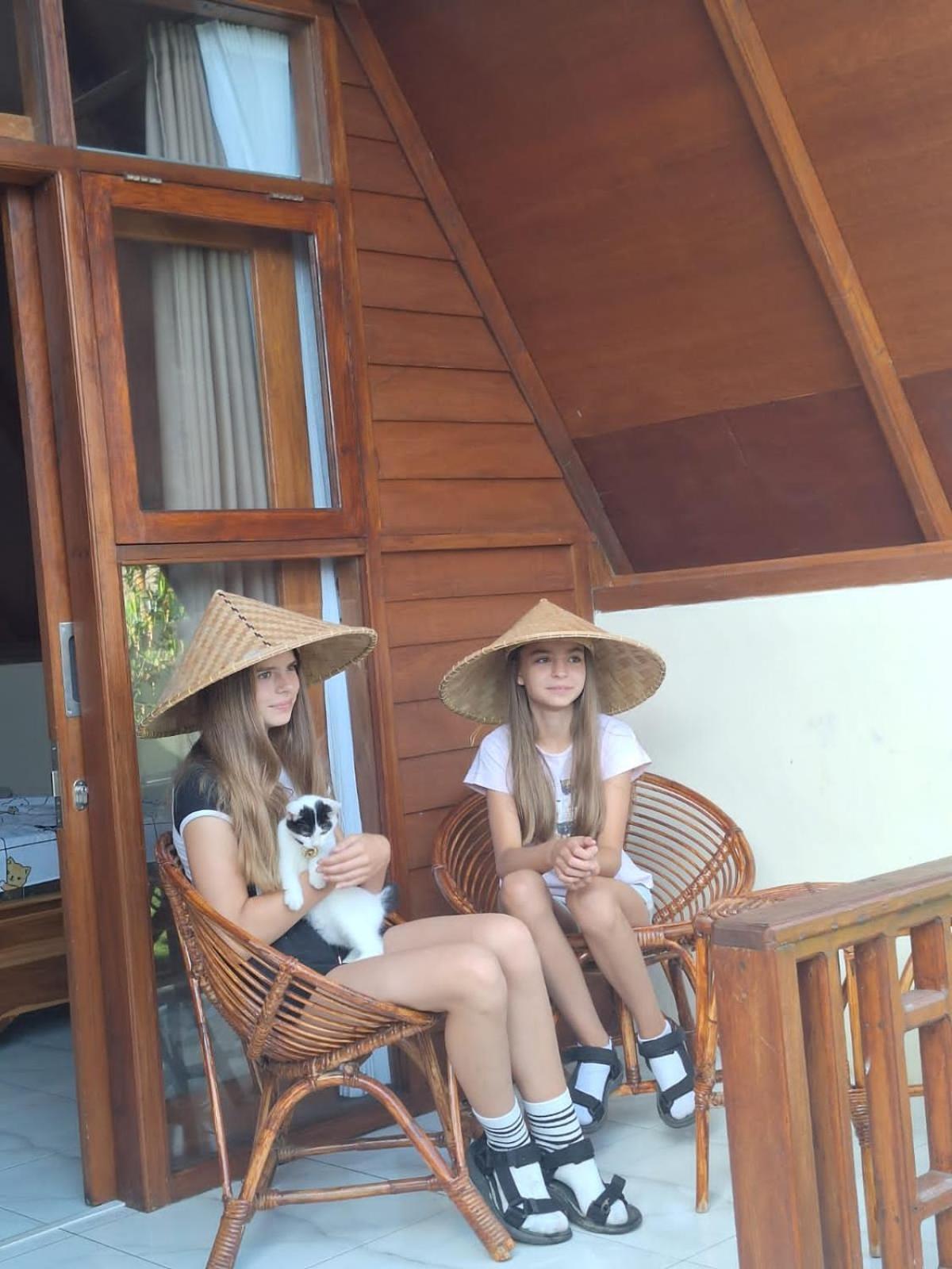 D' Carasti Bungalow Masbagik Dış mekan fotoğraf